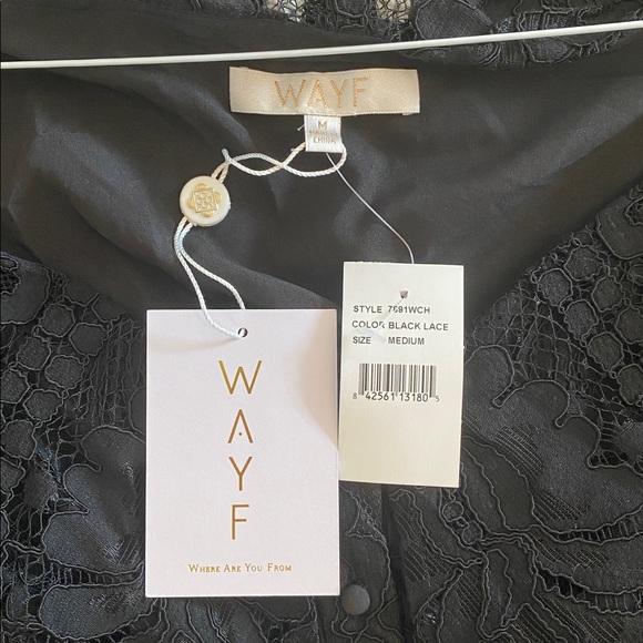 Wayf Lace Crop Top size M - Picture 5 of 9